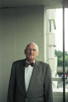 AXEL AYYUB KÖHLER
