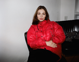 NINA KRAVIZ