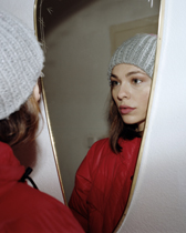 NINA KRAVIZ