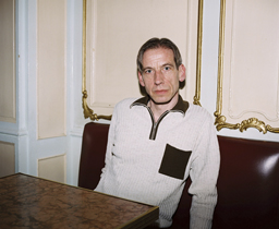 HOLGER HILLER