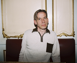 HOLGER HILLER