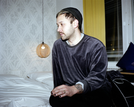 RUBAN NIELSON / UNKNOWN MORTAL ORCHESTRA